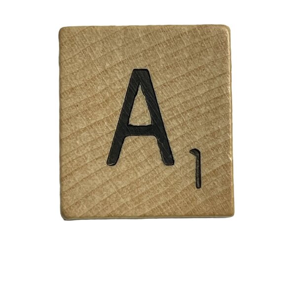 Scrabble Game Piece Letter A Replacement Wood Tile Genuine Standard Edition mq - Picture 1 of 2